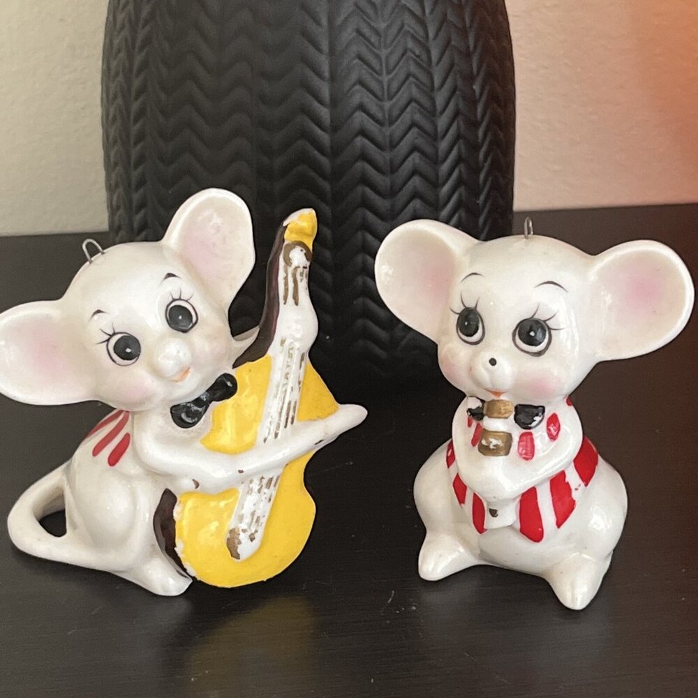 Vintage Ceramic Mice White Mouse Figurine Pair 3”